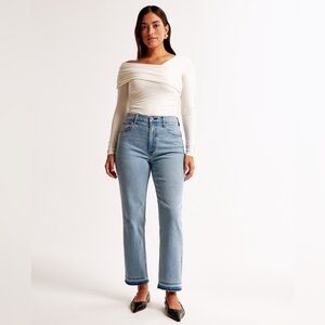 Curve Love Ultra High Rise Ankle Straight Jean